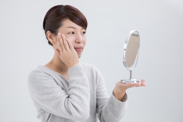 矯正で老けたと感じやすい人の5つの特徴